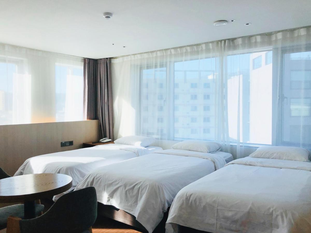 The First70 Hotel Seogwipo